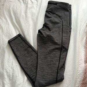 Lululemon size 6 leggings